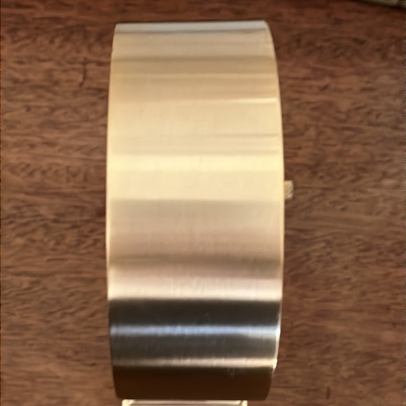 Howard Miller Quartz mantle desk clock - Picture 8 of 12